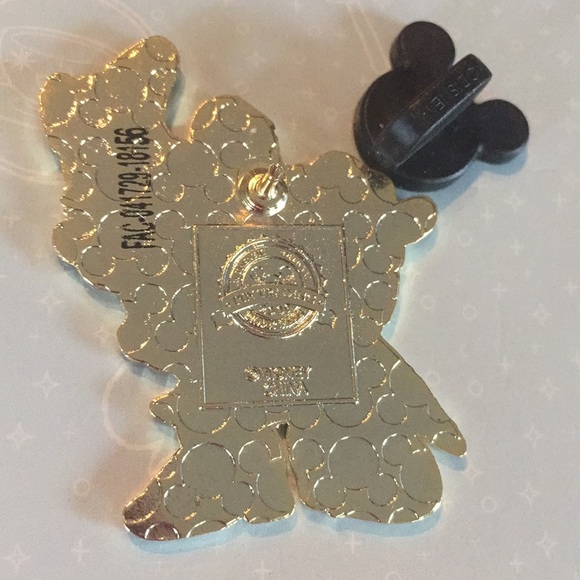 Disney Parks “World’s Best Mom” Minnie Pin - Picture 3 of 4